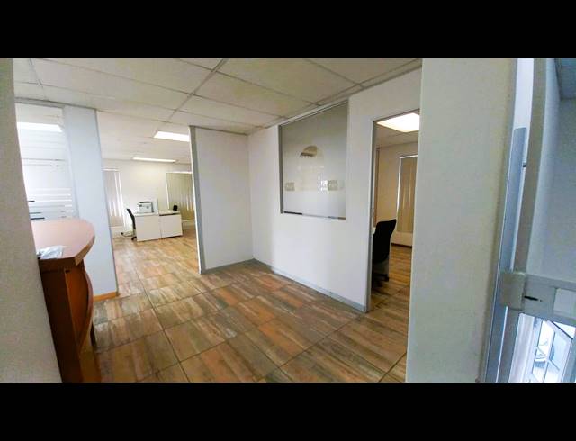 108M² OFFICE FOR SALE IN MARCONI BEAM INDUSTRIA